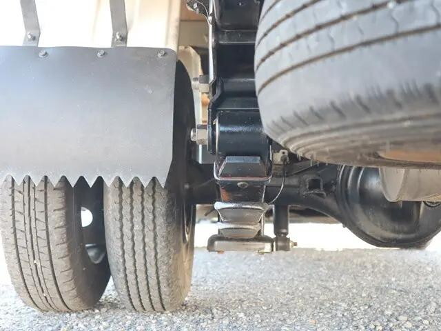 日産アトラス平ボディ小型（2t・3t）[写真21]