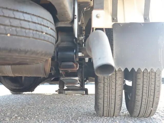 日産アトラス平ボディ小型（2t・3t）[写真22]