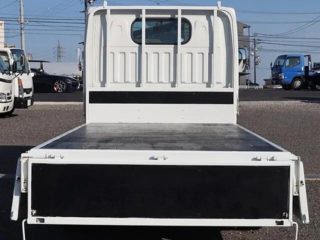 日産アトラス平ボディ小型（2t・3t）[写真08]