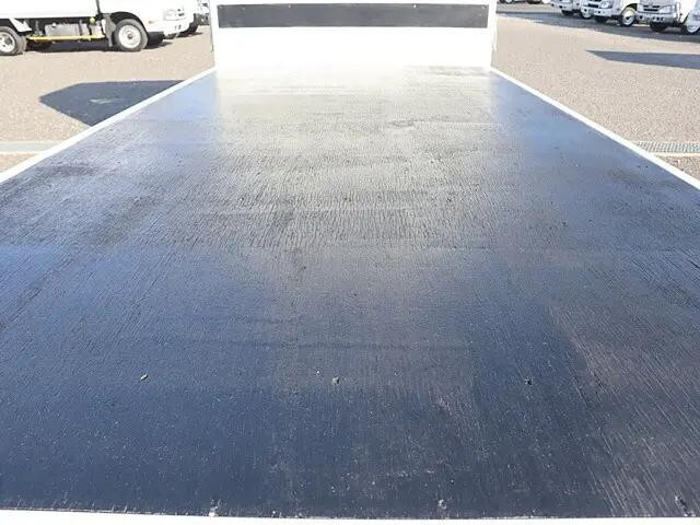 日産アトラス平ボディ小型（2t・3t）[写真09]