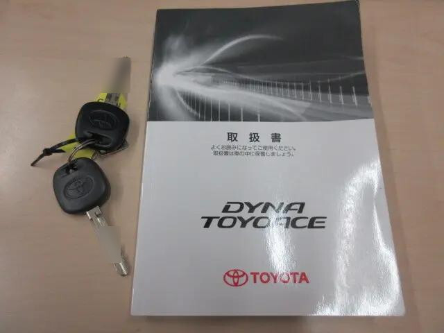 トヨタダイナ平ボディ小型（2t・3t）[写真05]