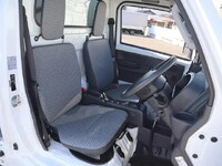 その他のメーカーその他の車種冷凍車（冷蔵車）小型（2t・3t）[写真32]