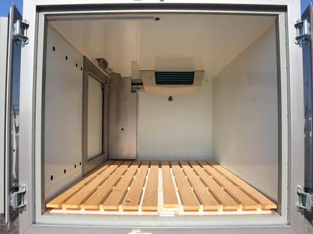 その他のメーカーその他の車種冷凍車（冷蔵車）小型（2t・3t）[写真09]