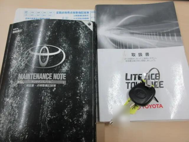 トヨタライトエース平ボディ小型（2t・3t）[写真05]