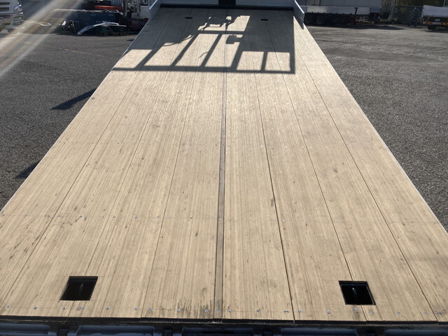 日野レンジャーセルフクレーン4段増トン（6t・8t）[写真10]