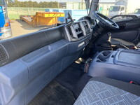 日野レンジャーセルフクレーン4段増トン（6t・8t）[写真32]