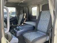 日野レンジャーセルフクレーン4段増トン（6t・8t）[写真33]