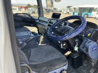 日野レンジャーセルフクレーン4段増トン（6t・8t）[写真35]