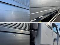 UDトラックスクオン冷蔵冷凍ウイング大型（10t）[写真39]