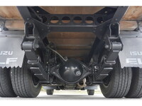 いすゞエルフダブルキャブ（Wキャブ）小型（2t・3t）[写真15]