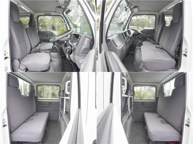 いすゞエルフダブルキャブ（Wキャブ）小型（2t・3t）[写真27]