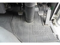 いすゞエルフダブルキャブ（Wキャブ）小型（2t・3t）[写真31]