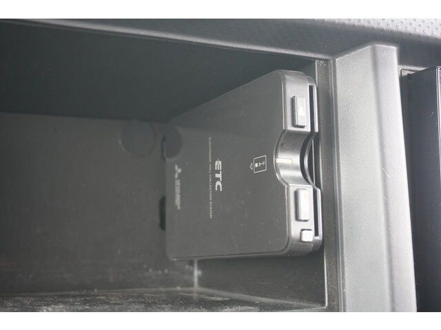 いすゞエルフダブルキャブ（Wキャブ）小型（2t・3t）[写真34]