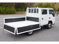 いすゞエルフダブルキャブ（Wキャブ）小型（2t・3t）[写真10]