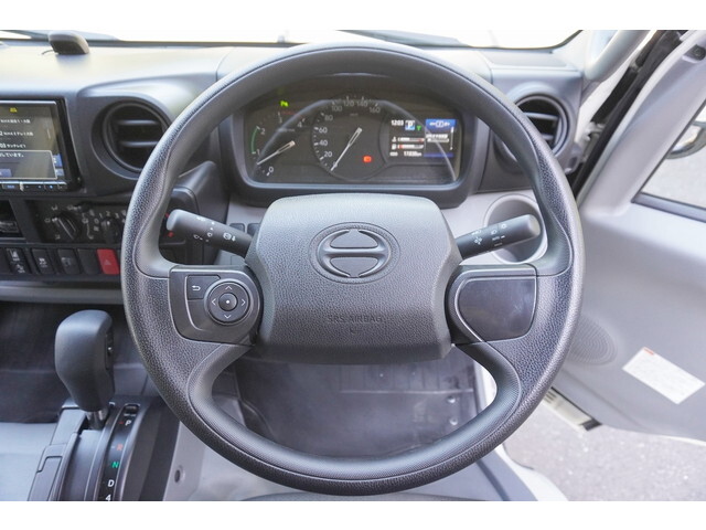 日野デュトロ平ボディ小型（2t・3t）[写真32]