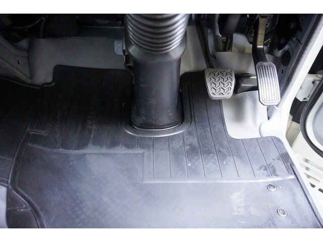 日野デュトロ平ボディ小型（2t・3t）[写真34]