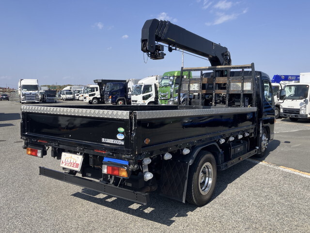 三菱ふそうキャンタークレーン4段小型（2t・3t）[写真02]