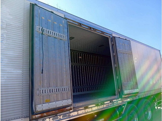 いすゞギガ冷凍車（冷蔵車）大型（10t）[写真14]