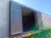 いすゞギガ冷凍車（冷蔵車）大型（10t）[写真15]