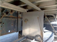 いすゞギガ冷凍車（冷蔵車）大型（10t）[写真33]