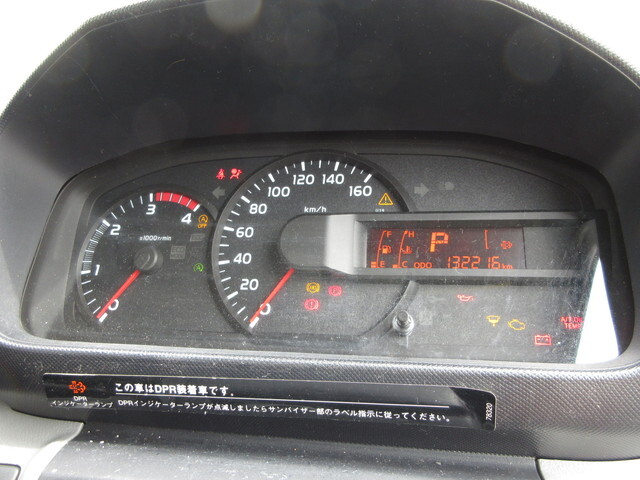 日野デュトロパネルバン小型（2t・3t）[写真22]