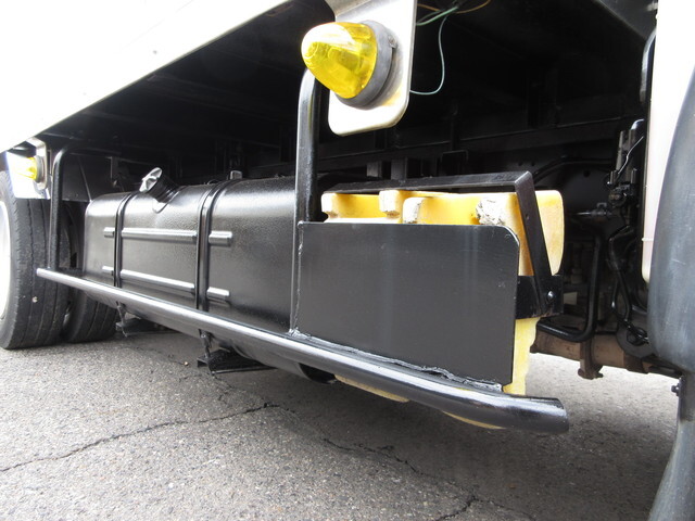 日野デュトロパネルバン小型（2t・3t）[写真32]