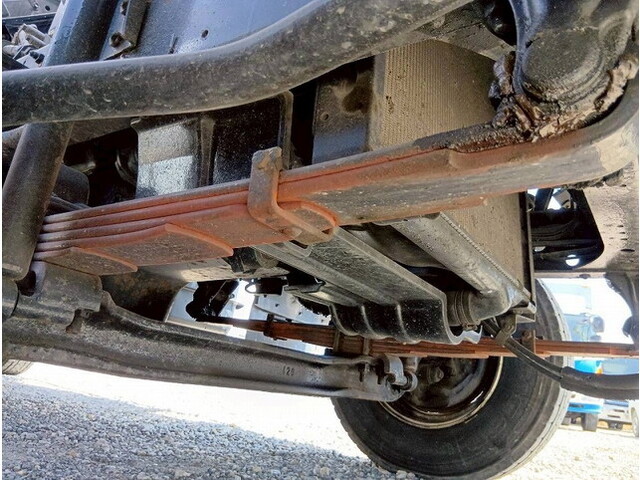 いすゞフォワードバキュームカー中型（4t）[写真20]