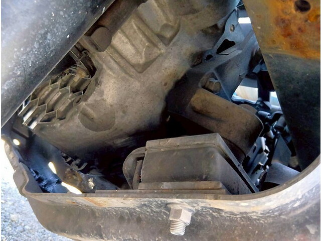 いすゞフォワードバキュームカー中型（4t）[写真24]