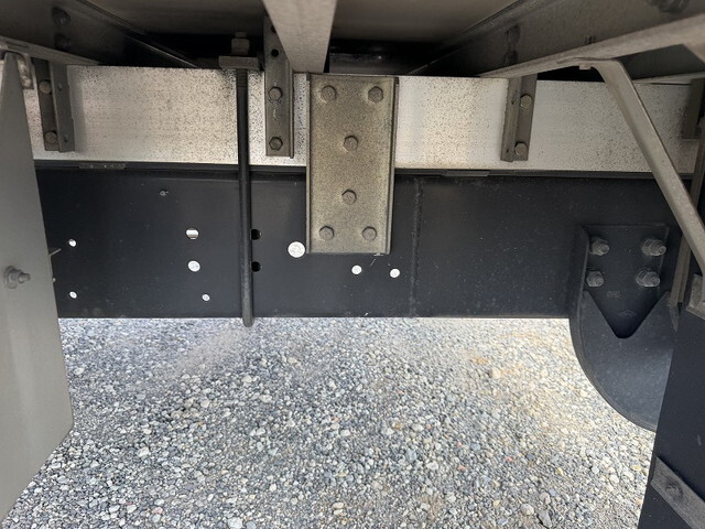 日野レンジャー冷凍車（冷蔵車）増トン（6t・8t）[写真25]