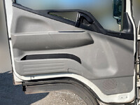 三菱ふそうキャンターダンプ小型（2t・3t）[写真30]