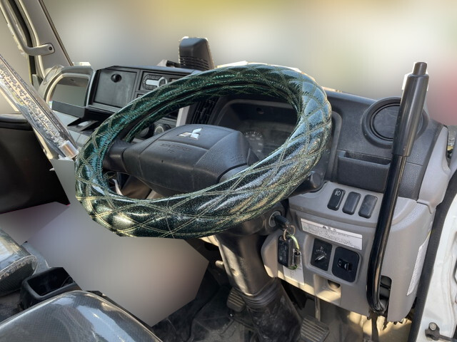 三菱ふそうキャンターダンプ小型（2t・3t）[写真33]