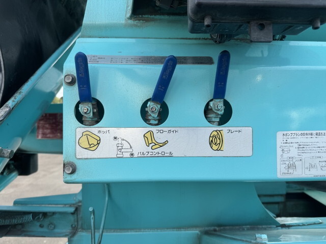 日野レンジャーミキサー車（コンクリートミキサー）増トン（6t・8t）[写真11]