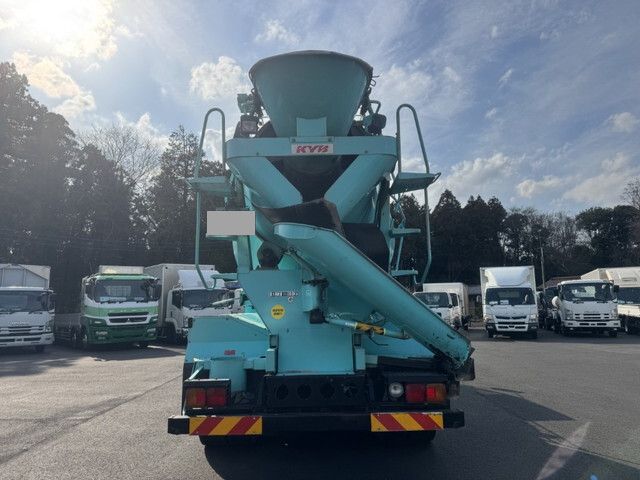 日野レンジャーミキサー車（コンクリートミキサー）増トン（6t・8t）[写真07]