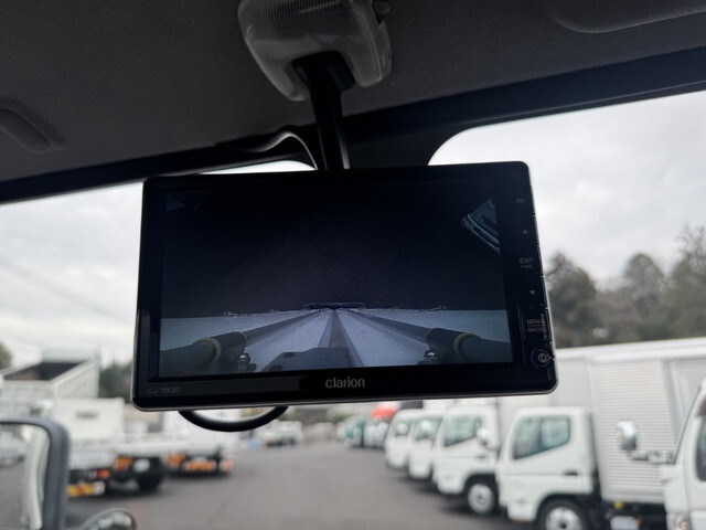 トヨタトヨエースパネルバン小型（2t・3t）[写真37]