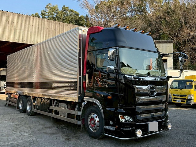 日野プロフィア冷凍車（冷蔵車）大型（10t）[写真01]