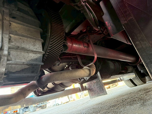 日野プロフィア冷凍車（冷蔵車）大型（10t）[写真14]