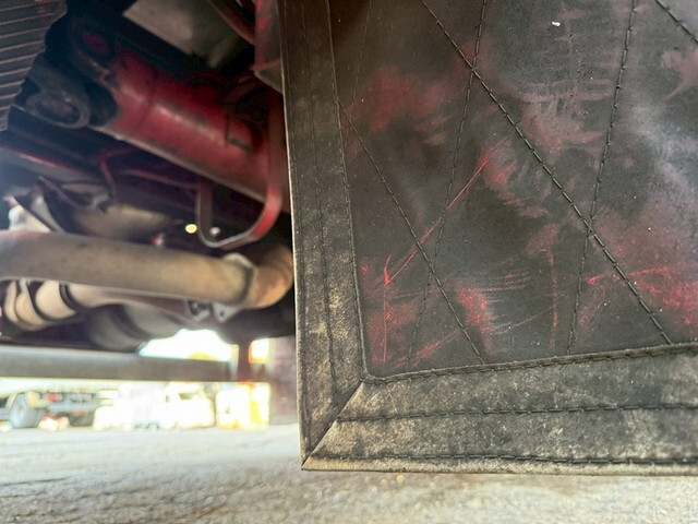 日野プロフィア冷凍車（冷蔵車）大型（10t）[写真15]