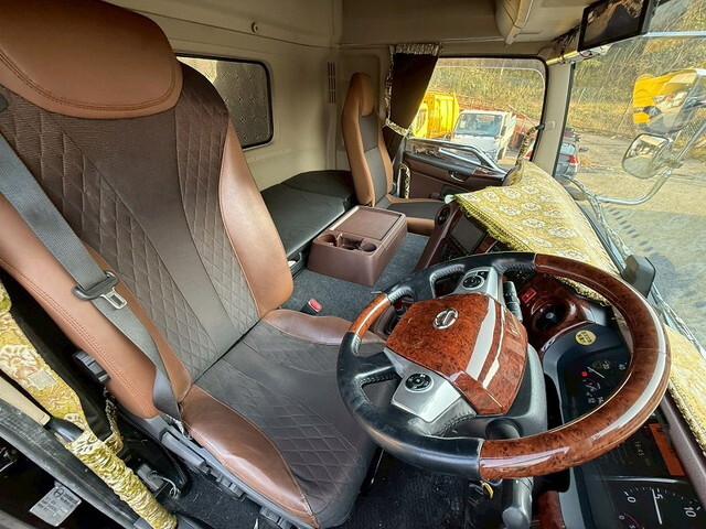 日野プロフィア冷凍車（冷蔵車）大型（10t）[写真26]