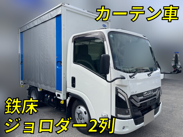 いすゞエルフカーテン車小型（2t・3t）[写真01]