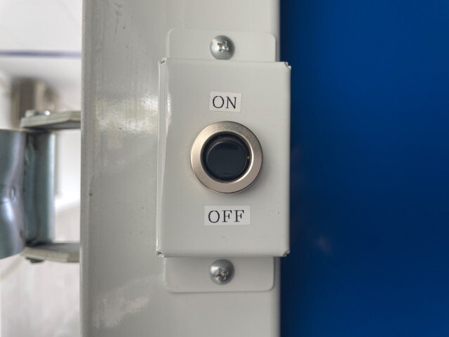 いすゞエルフカーテン車小型（2t・3t）[写真13]