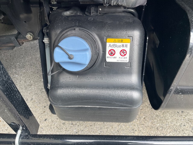 いすゞエルフカーテン車小型（2t・3t）[写真19]