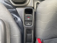 いすゞエルフカーテン車小型（2t・3t）[写真32]