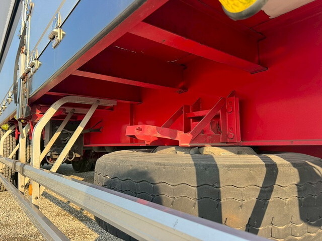 日本フルハーフその他の車種ウイングトレーラー大型（10t）[写真20]