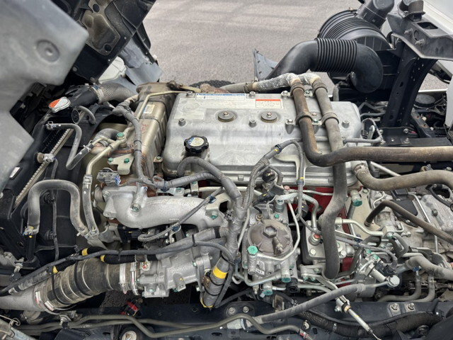 日野レンジャーアルミウイング中型（4t）[写真19]