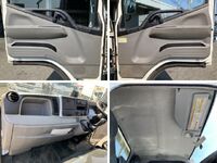 三菱ふそうキャンター平ボディ小型（2t・3t）[写真31]