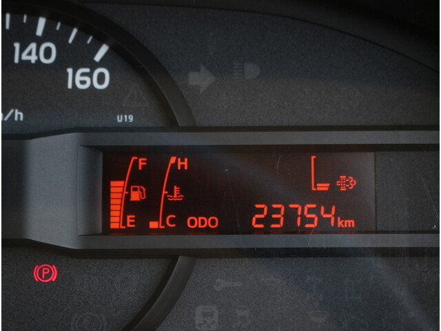 トヨタトヨエース平ボディ小型（2t・3t）[写真17]