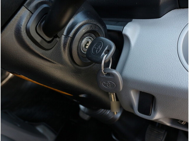 トヨタトヨエース平ボディ小型（2t・3t）[写真21]