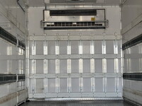 いすゞエルフ冷凍車（冷蔵車）小型（2t・3t）[写真16]