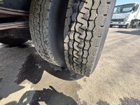 いすゞエルフ冷凍車（冷蔵車）小型（2t・3t）[写真22]