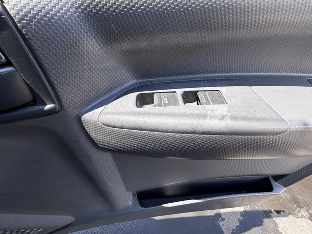 いすゞエルフ冷凍車（冷蔵車）小型（2t・3t）[写真28]